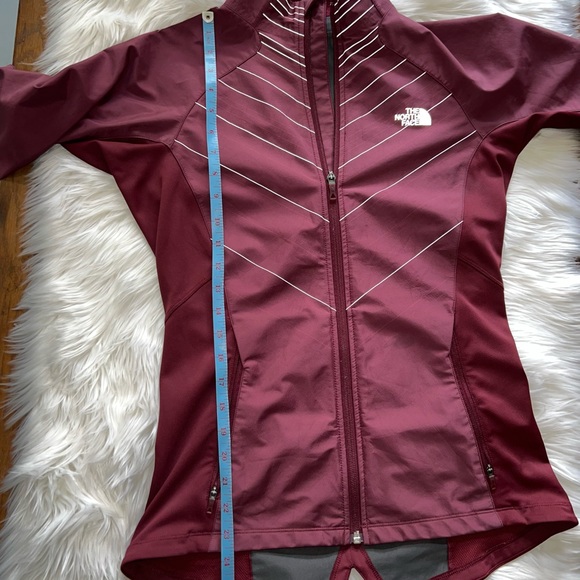 North Face Isotherm Reflective athletic tailored wind/water resistant women’s SM - Picture 12 of 13